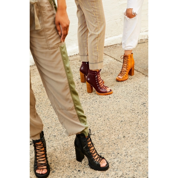 NWOB Jeffery Campbell Free People Palermo heels - Picture 4 of 14